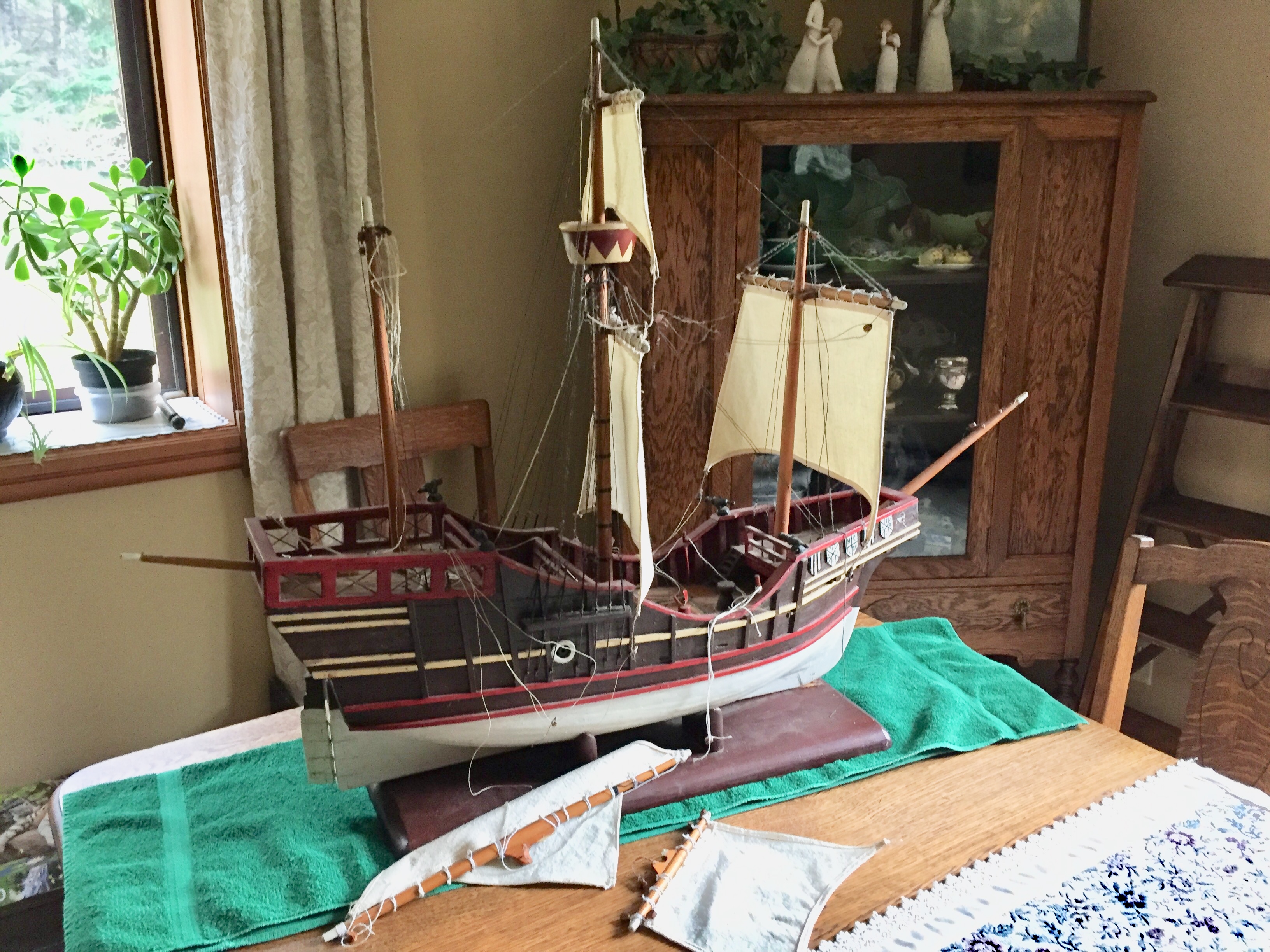 Ship Cabinet